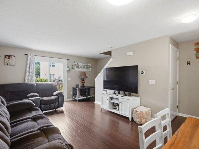 condo with 2 bedroom, Chicopee MA ES105536143