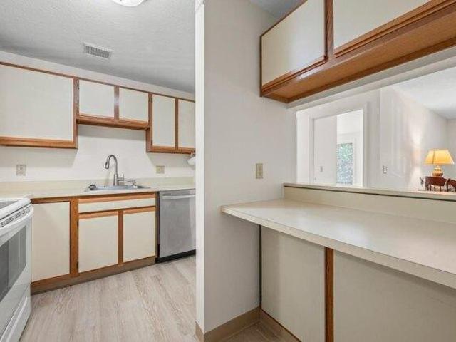 condo with 2 bedroom, Conway NH ES105417004