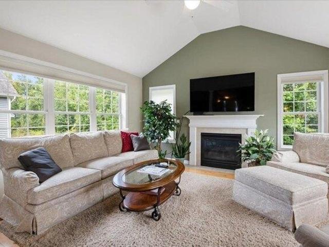condo with 2 bedroom, Colchester VT ES105494359