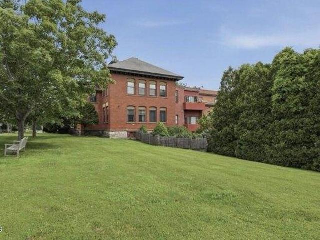 condo with 2 bedroom, Dalton MA ES105351355