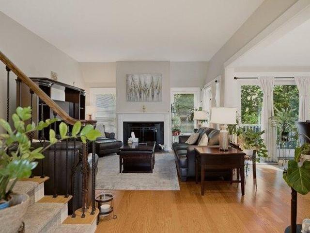 condo with 2 bedroom, Dartmouth MA ES105661587