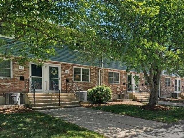 condo with 2 bedroom, Dedham MA ES105364545