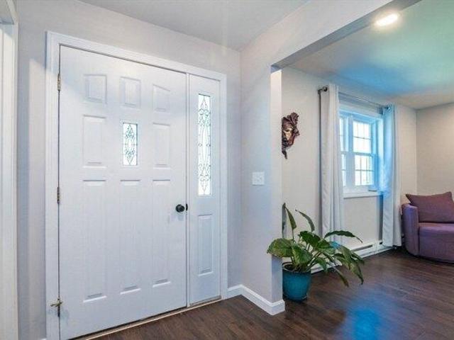 condo with 2 bedroom, Deerfield MA ES104262156
