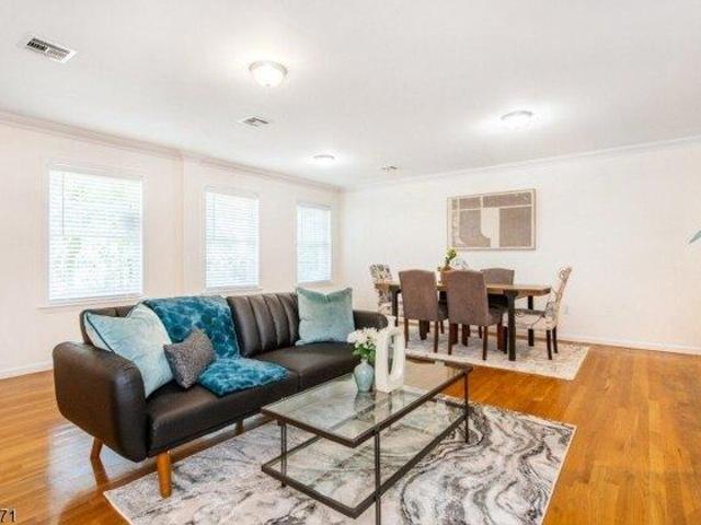 condo with 2 bedroom, East Orange NJ ES105479013