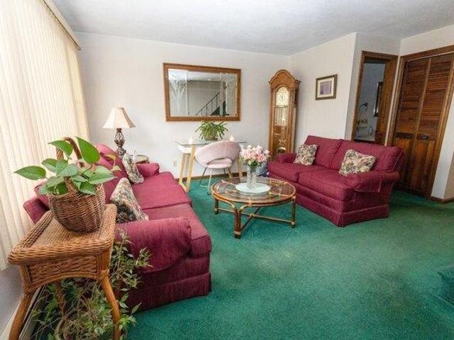 condo with 2 bedroom, East Bridgewater MA ES105403275