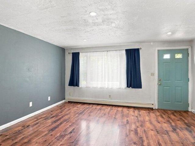 condo with 2 bedroom, East Bridgewater MA ES105513704