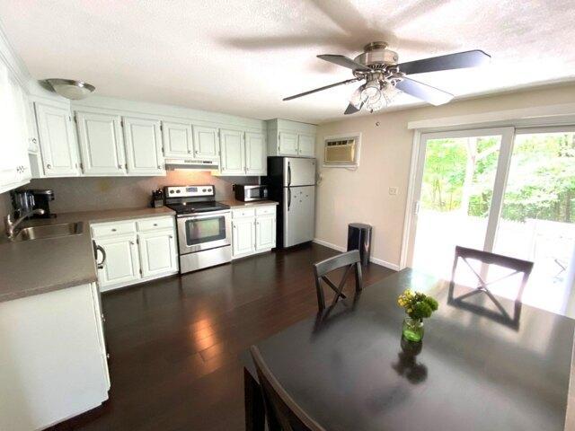 condo with 2 bedroom, East Bridgewater MA ES105576749