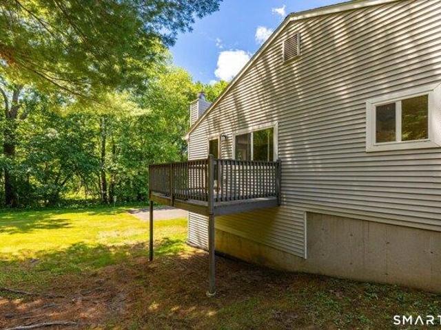 condo with 2 bedroom, East Granby CT ES104510935