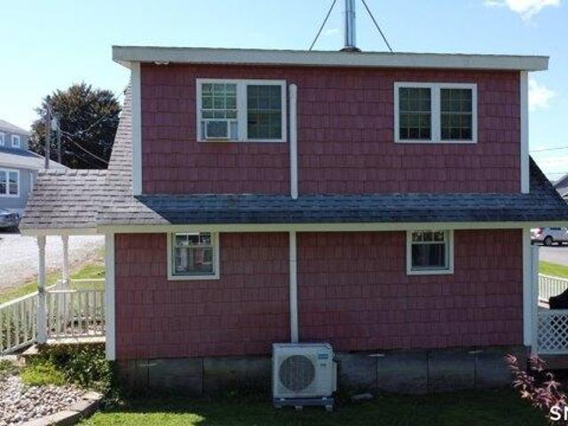 condo with 2 bedroom, East Hampton CT ES105590320