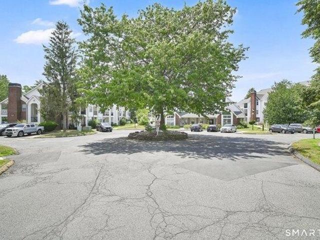 condo with 2 bedroom, East Hartford CT ES104542973