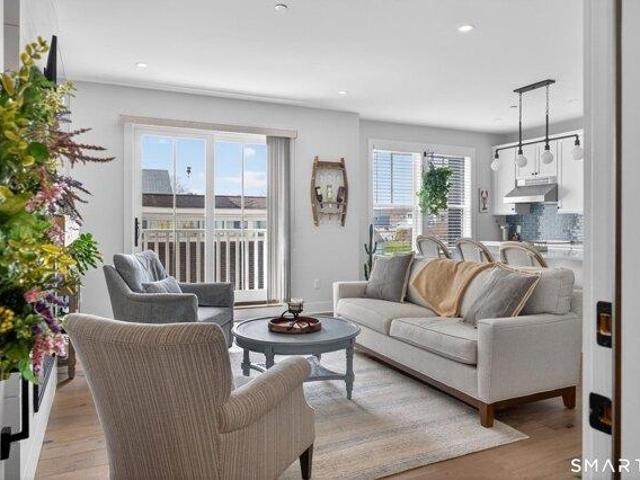 condo with 2 bedroom, East Lyme CT ES105587230