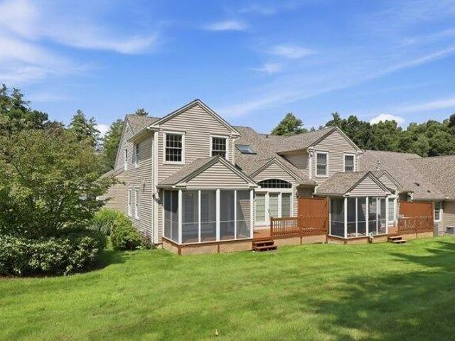 condo with 2 bedroom, East Longmeadow MA ES105612751