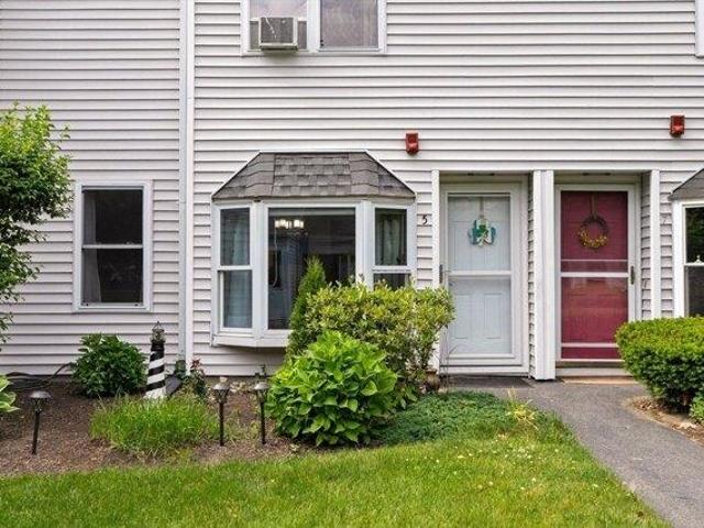 condo with 2 bedroom, Easton MA ES105417758