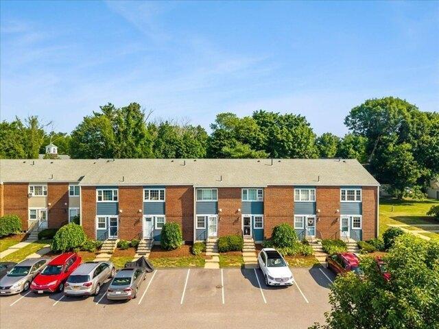 condo with 2 bedroom, Easton MA ES105495571