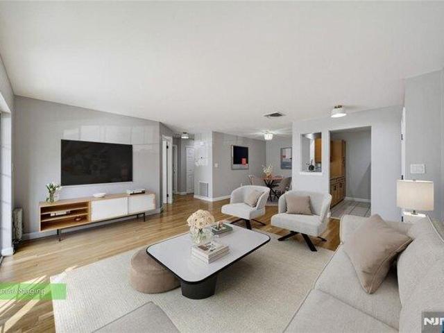 condo with 2 bedroom, Edgewater NJ ES105561056