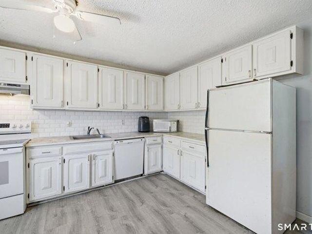 condo with 2 bedroom, Enfield CT ES104607726