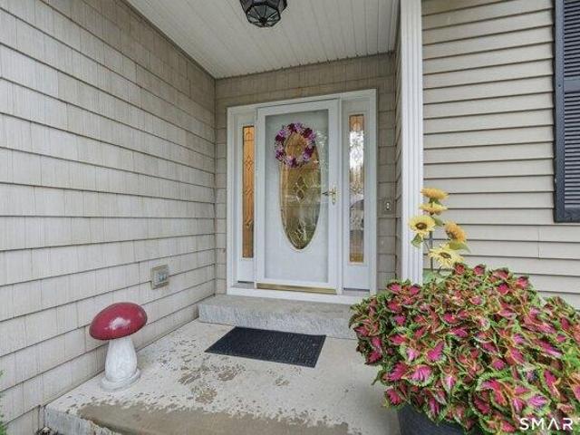 condo with 2 bedroom, Enfield CT ES105316051