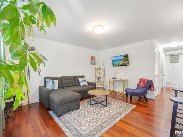 condo with 2 bedroom, Englewood NJ ES105577381