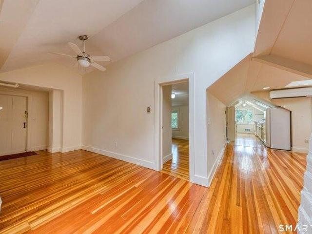 condo with 2 bedroom, Essex CT ES105589940