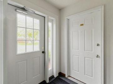 condo with 2 bedroom, Essex Junction VT ES103437891