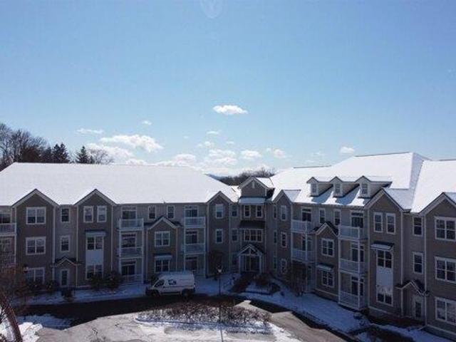 condo with 2 bedroom, Essex Junction VT ES105590243