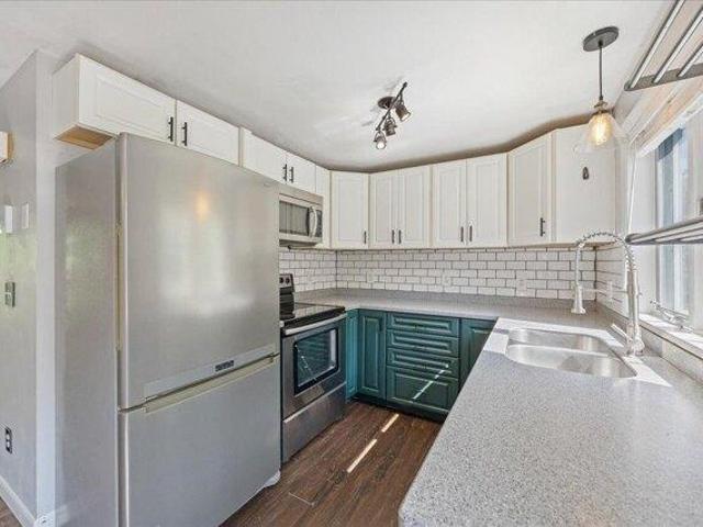 condo with 2 bedroom, Epping NH ES105423153
