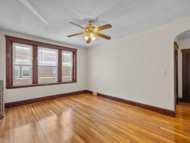 condo with 2 bedroom, Everett MA ES104569784