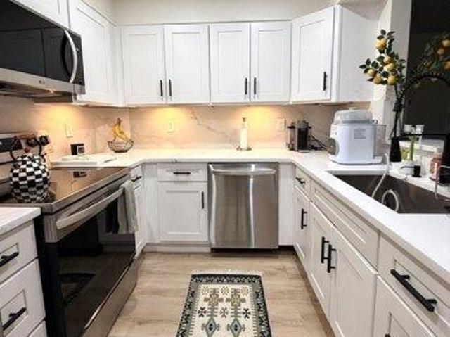 condo with 2 bedroom, Everett MA ES105591839