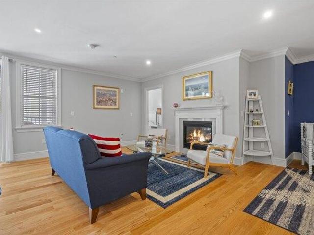 condo with 2 bedroom, Exeter NH DS104114240