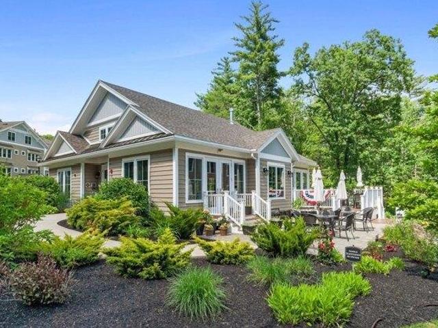 condo with 2 bedroom, Exeter NH DS104236594