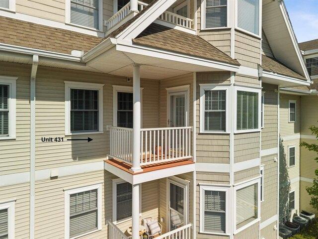 condo with 2 bedroom, Exeter NH ES104188125