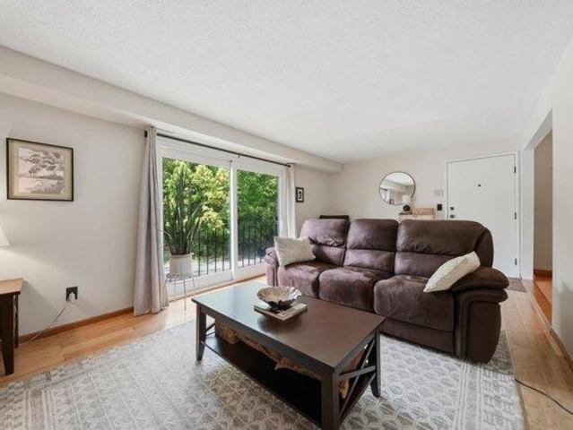 condo with 2 bedroom, Exeter NH ES104299513