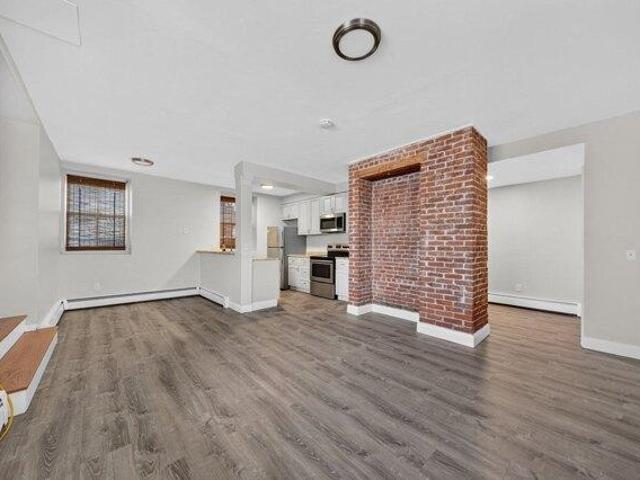 condo with 2 bedroom, Fall River MA ES105649762