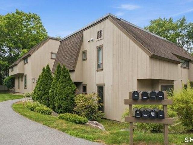condo with 2 bedroom, Farmington CT ES105628970