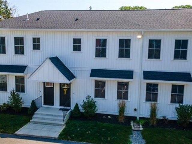 condo with 2 bedroom, Fitchburg MA ES105254849