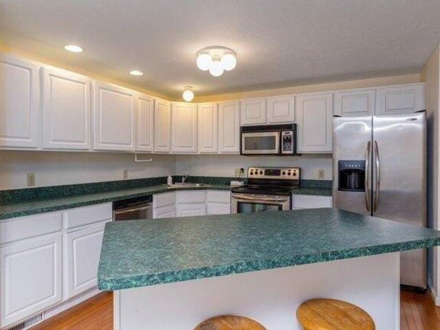 condo with 2 bedroom, Fitchburg MA ES105258619
