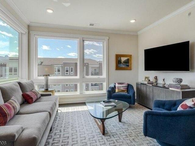 condo with 2 bedroom, Florham Park NJ ES105203715