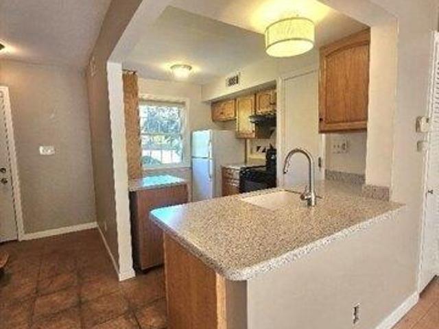 condo with 2 bedroom, Framingham MA ES105352292