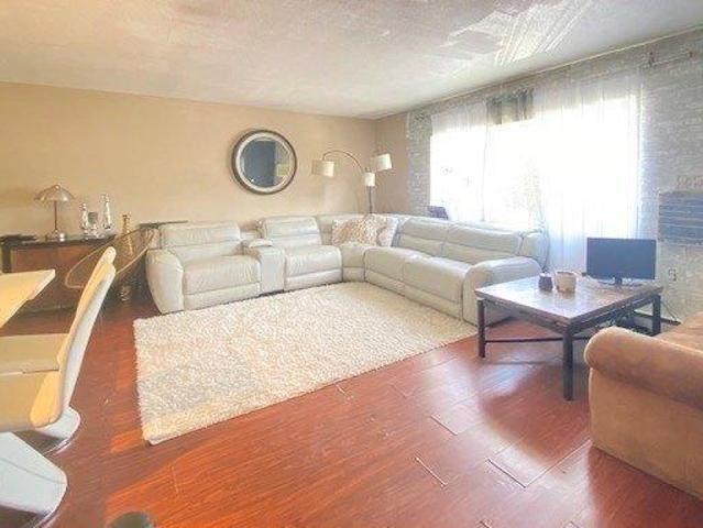 condo with 2 bedroom, Framingham MA ES105400126