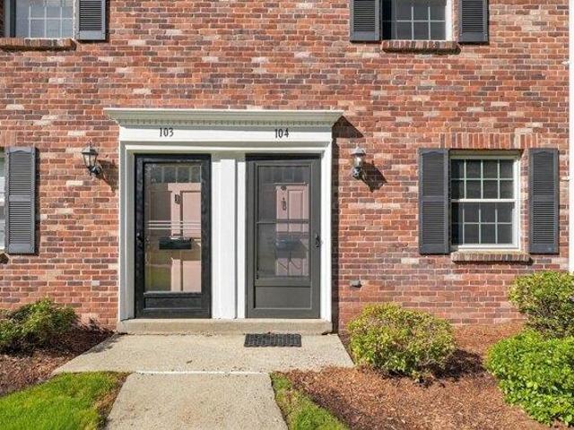 condo with 2 bedroom, Framingham MA ES105511047