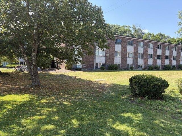 condo with 2 bedroom, Framingham MA ES105547916