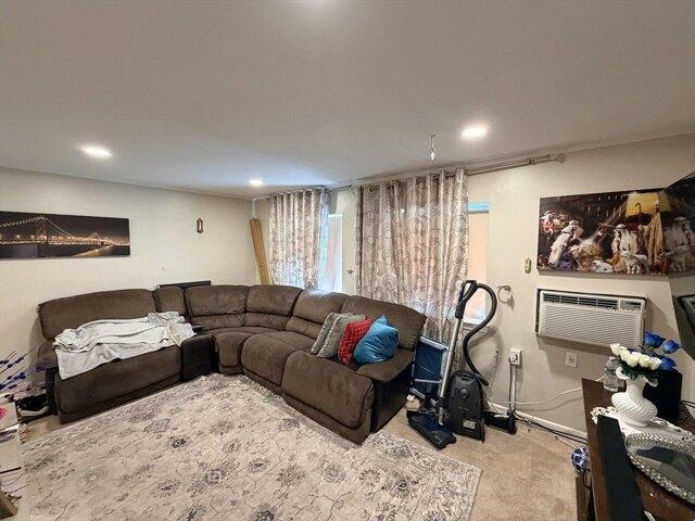 condo with 2 bedroom, Framingham MA ES105548969