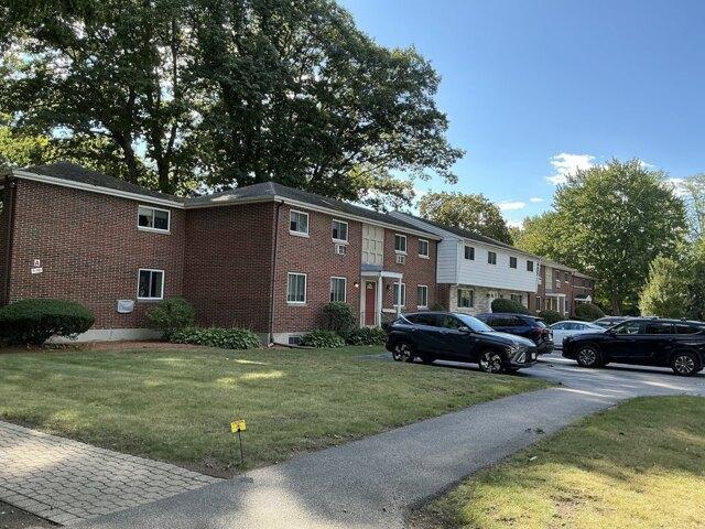condo with 2 bedroom, Framingham MA ES105551337
