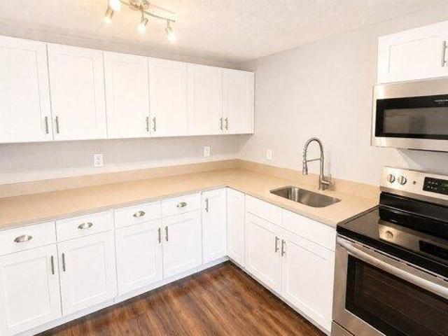 condo with 2 bedroom, Framingham MA ES105588282