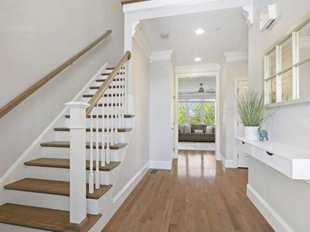 condo with 2 bedroom, Franklin MA ES105385547