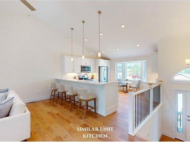 condo with 2 bedroom, Fremont NH ES105536303