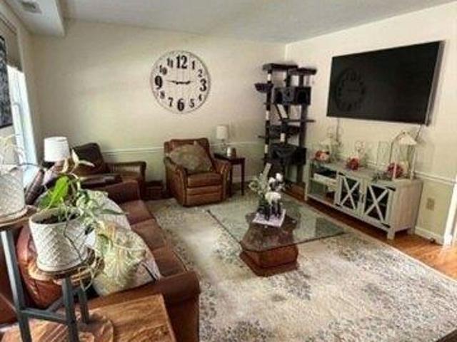condo with 2 bedroom, Gardner MA ES104440394