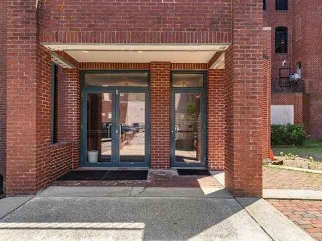 condo with 2 bedroom, Gloucester MA ES104540805