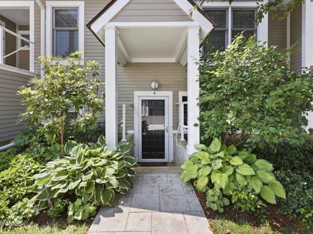 condo with 2 bedroom, Great Barrington MA DS104262725