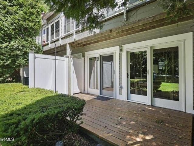 condo with 2 bedroom, Great Barrington MA ES105536769